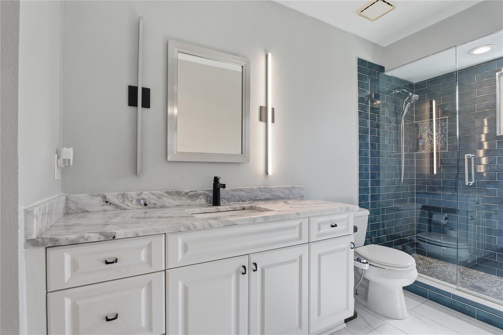 Image 43 of 91 For 1004 Osprey Court