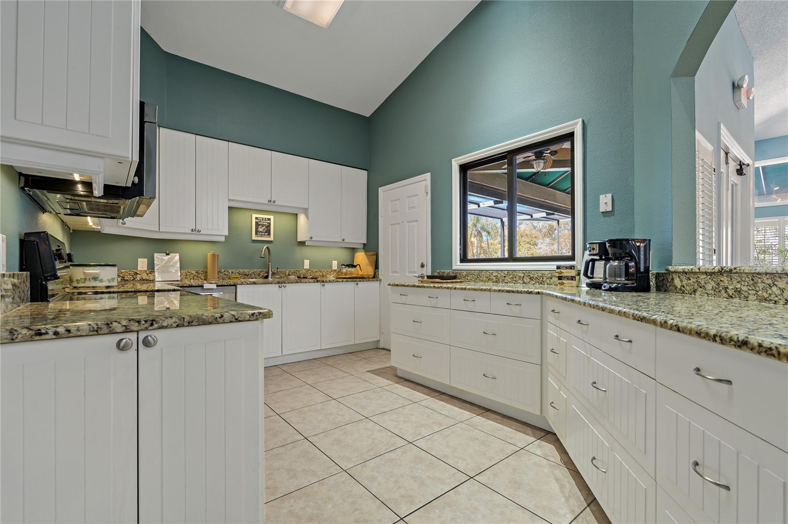 Image 51 of 91 For 1004 Osprey Court