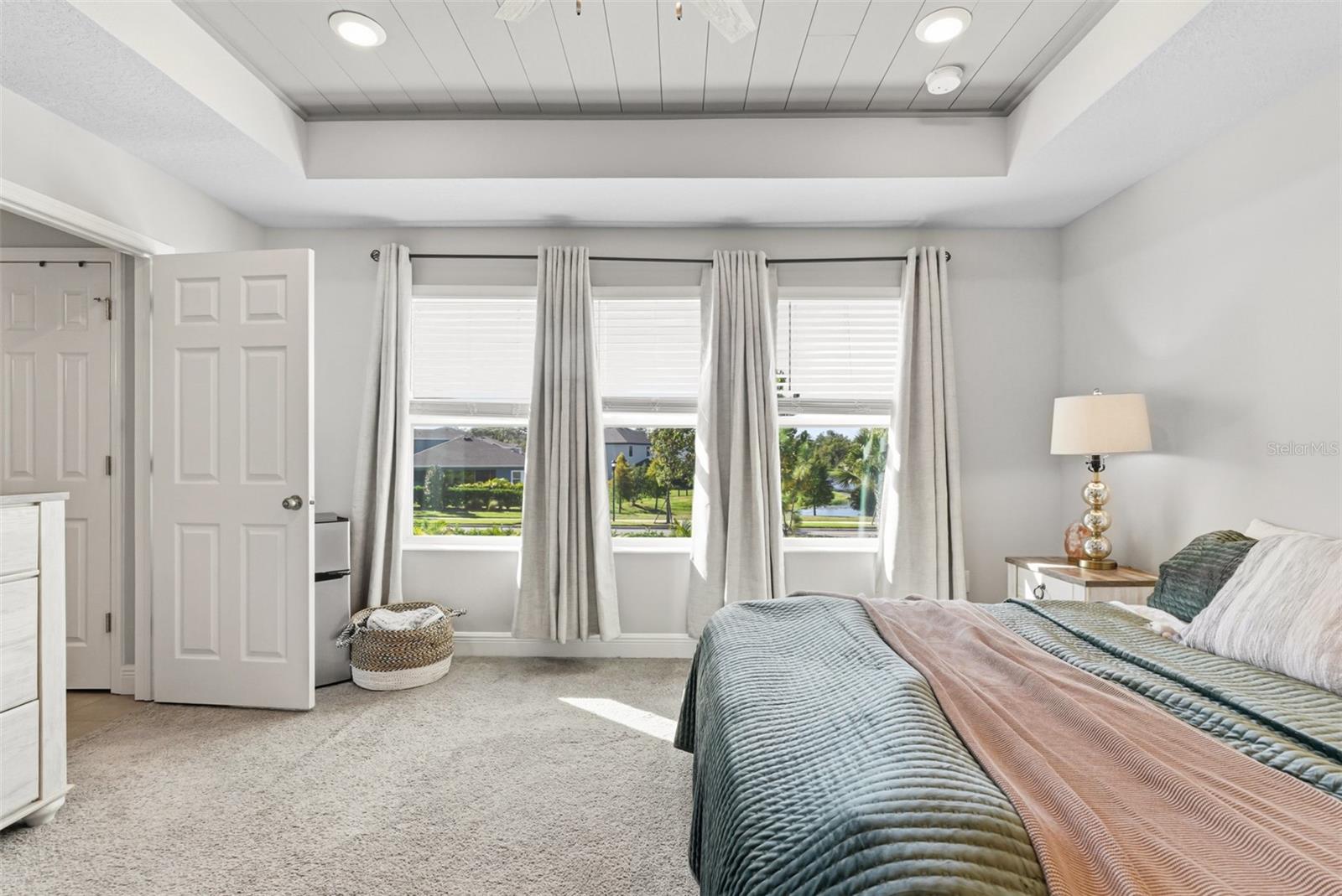 Image 39 of 82 For 5423 Del Coronado Drive