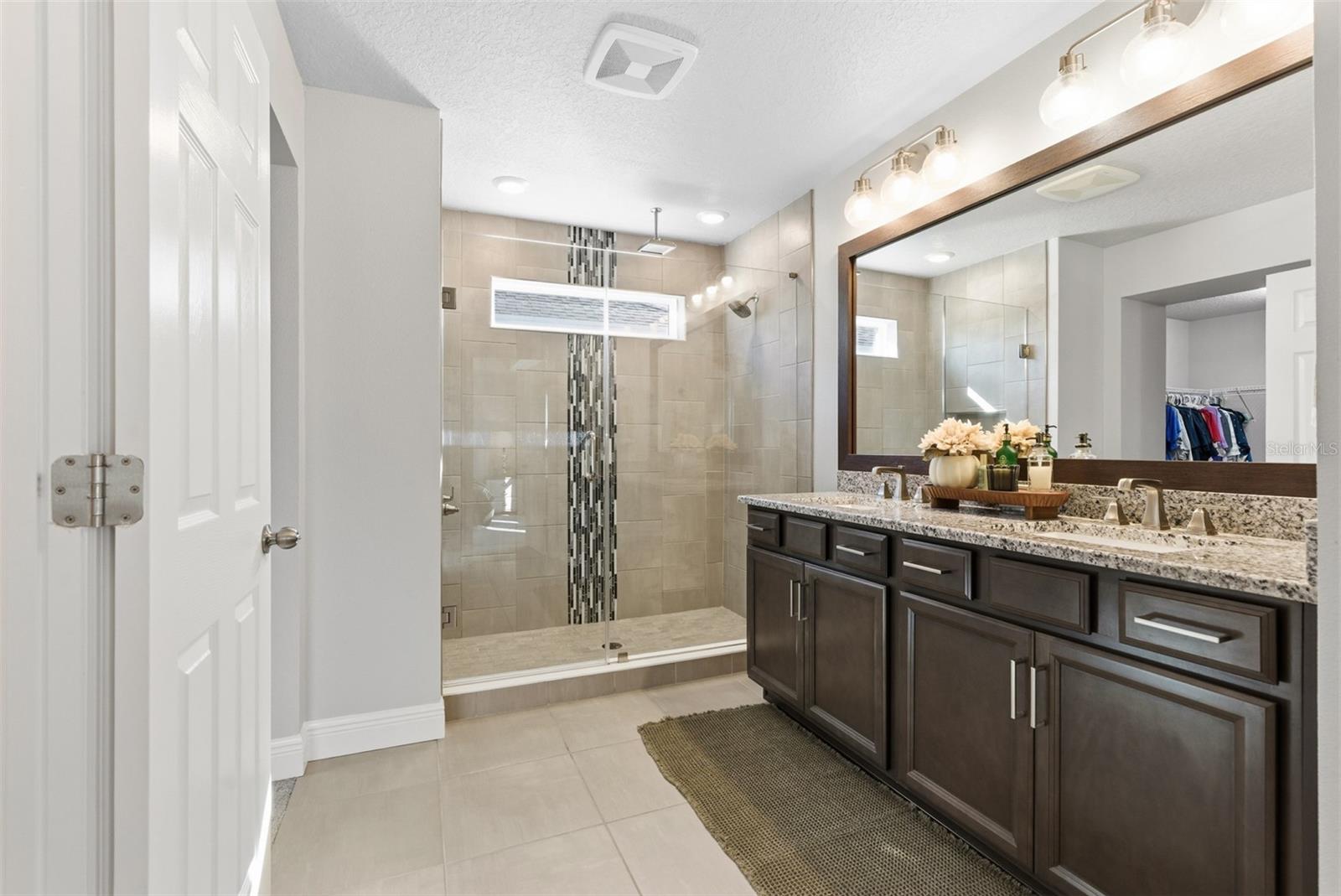 Image 41 of 82 For 5423 Del Coronado Drive