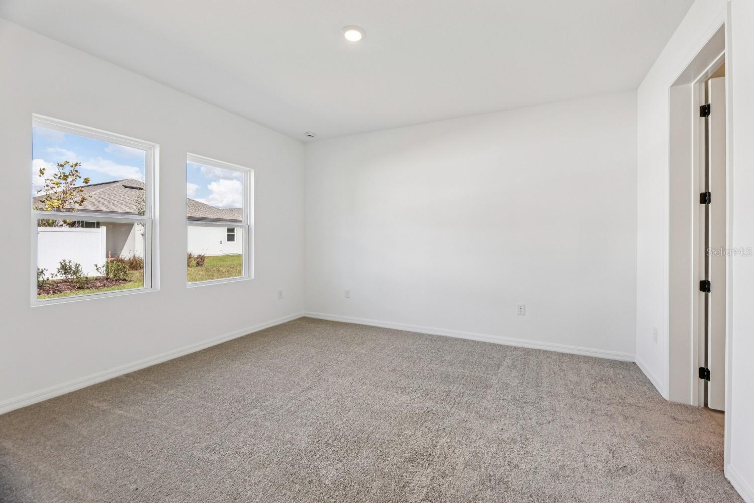 Image 25 of 36 For 5721 Haystack Dr