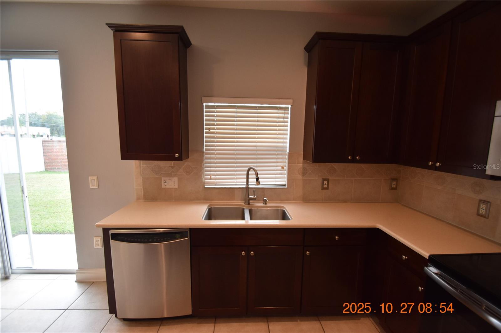 Image 22 of 59 For 8806 Cameron Crest Drive