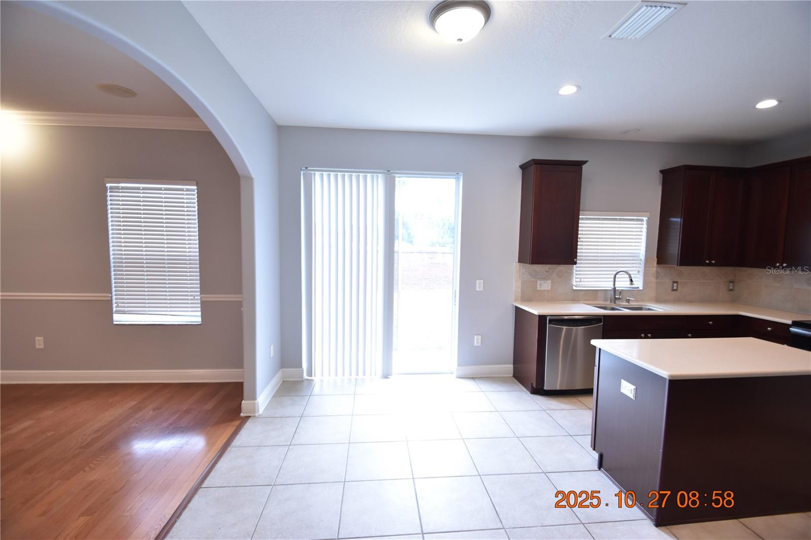 Image 24 of 59 For 8806 Cameron Crest Drive