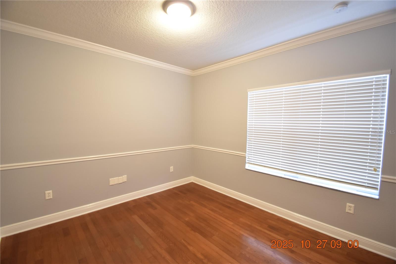 Image 27 of 59 For 8806 Cameron Crest Drive