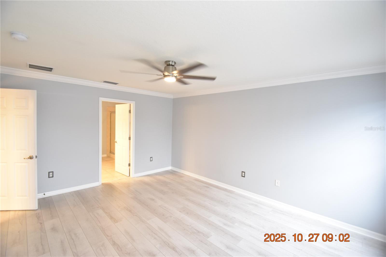 Image 37 of 59 For 8806 Cameron Crest Drive