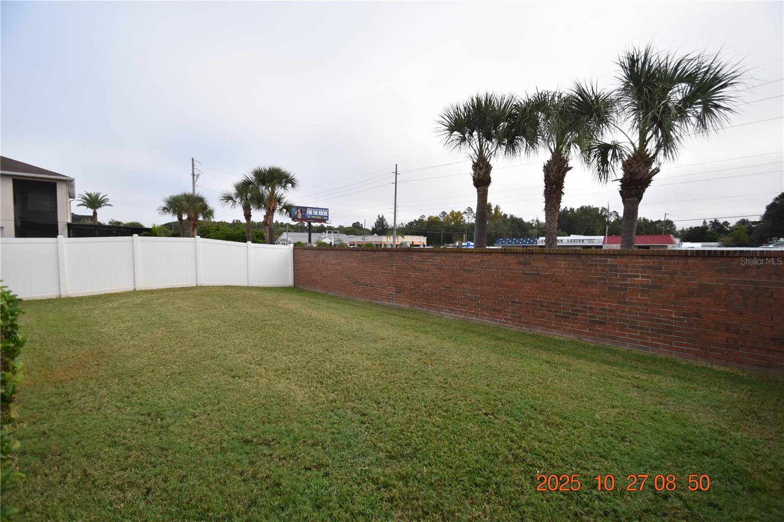 Image 6 of 59 For 8806 Cameron Crest Drive