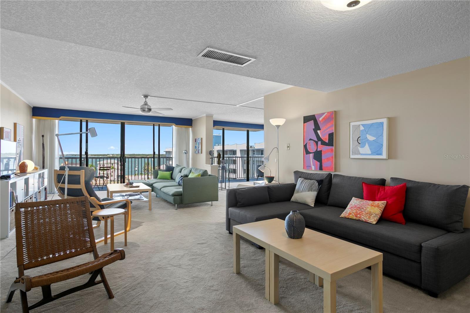 Image 5 of 35 For 450 Treasure Island Causeway 702