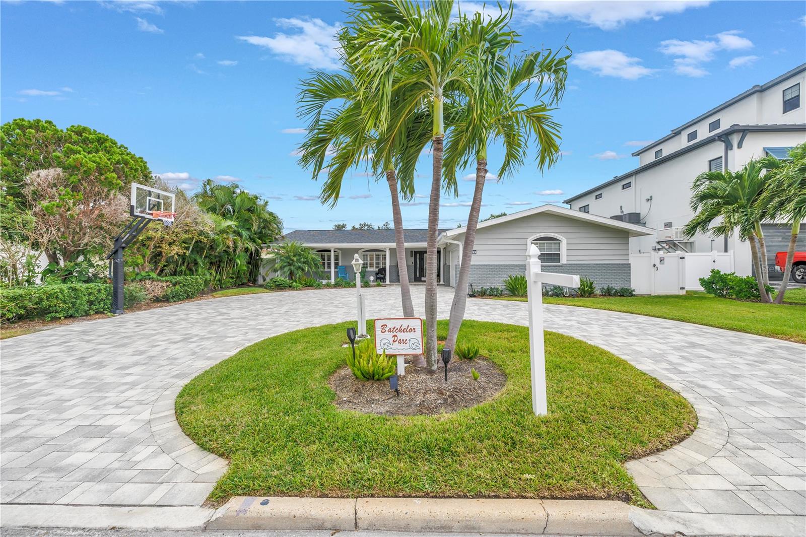 Details for 196 1st Street W, TIERRA VERDE, FL 33715