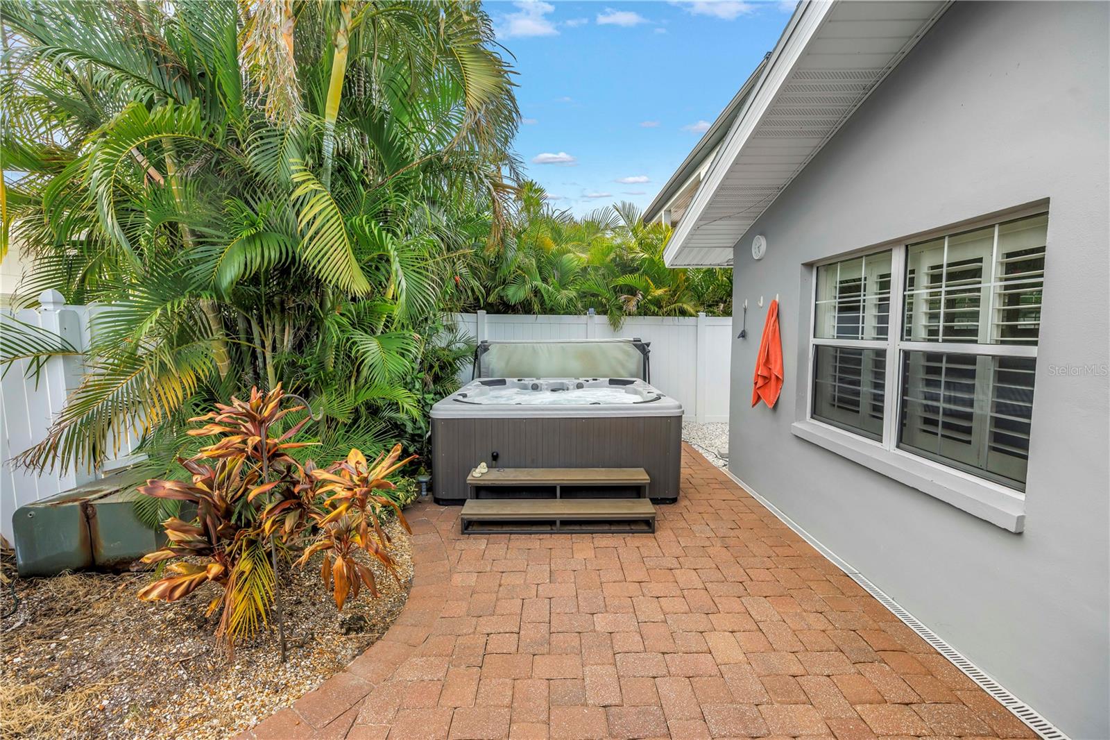 Image 63 of 65 For 196 1st Street W