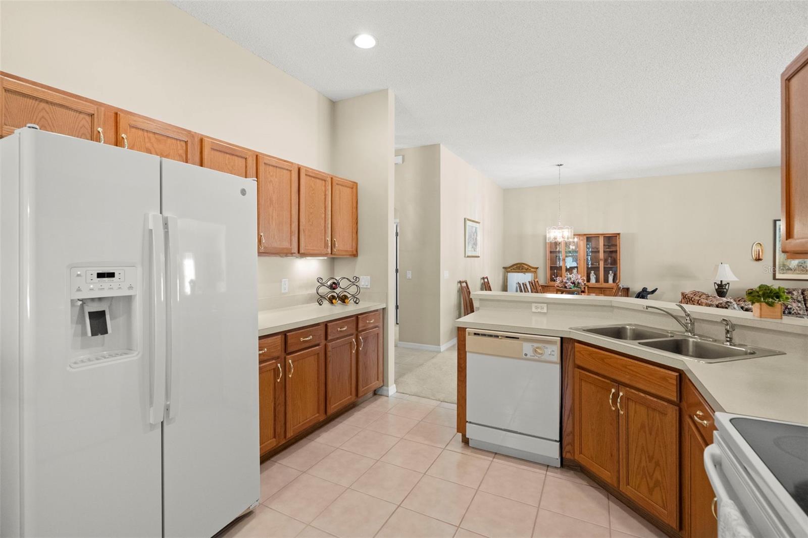 Image 27 of 41 For 1927 Acadia Greens Drive