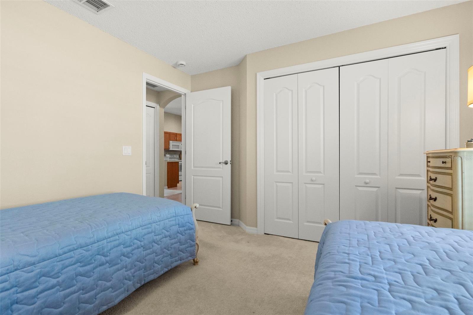 Image 32 of 41 For 1927 Acadia Greens Drive