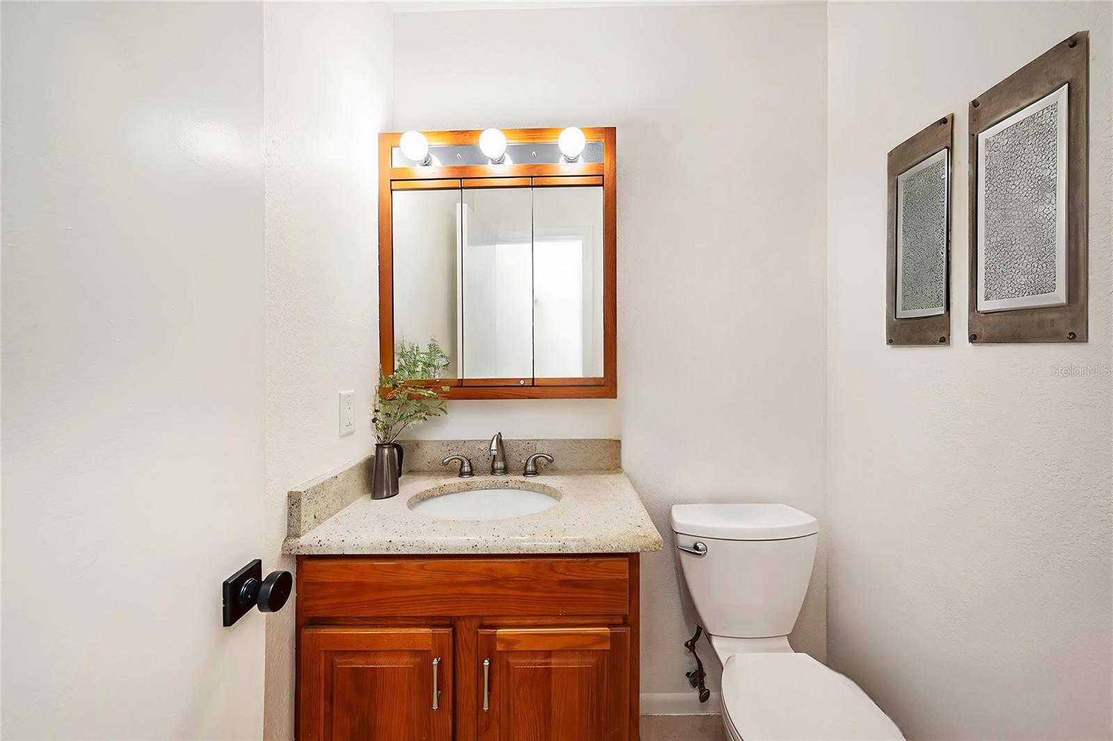 Image 13 of 30 For 4005 Dellbrook Drive