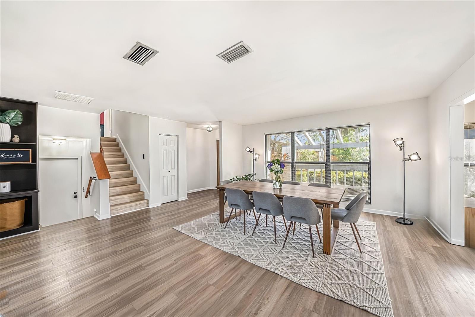 Image 9 of 30 For 4005 Dellbrook Drive