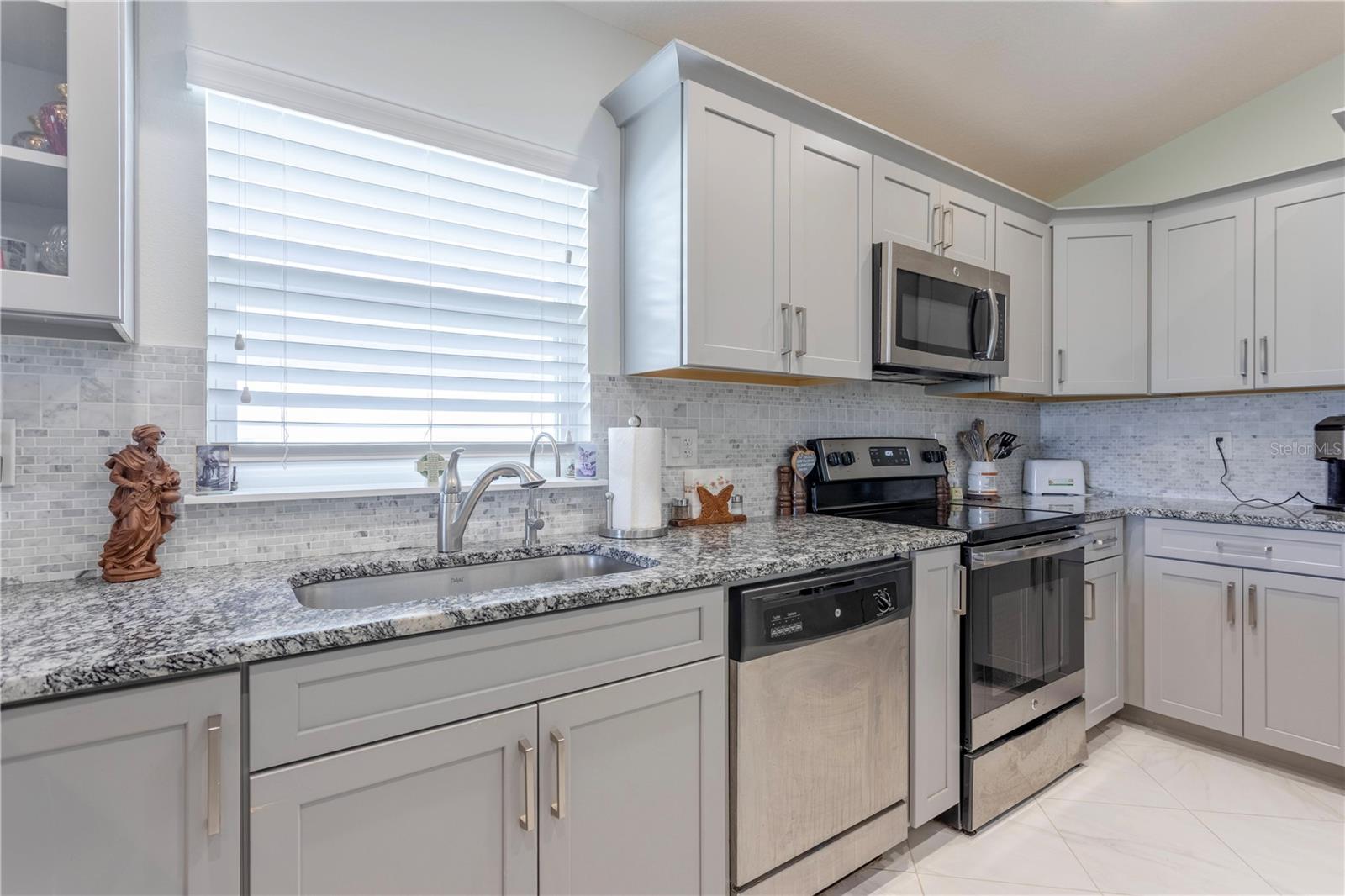 Image 6 of 28 For 18134 Eagles Way