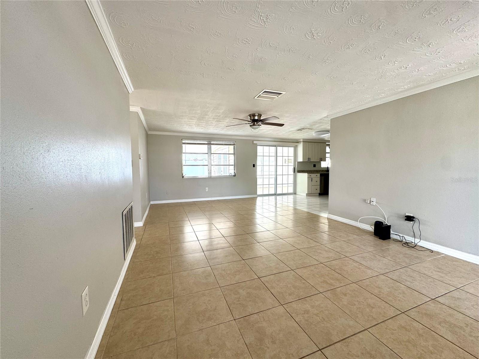 Image 6 of 20 For 3524 Chauncy Road