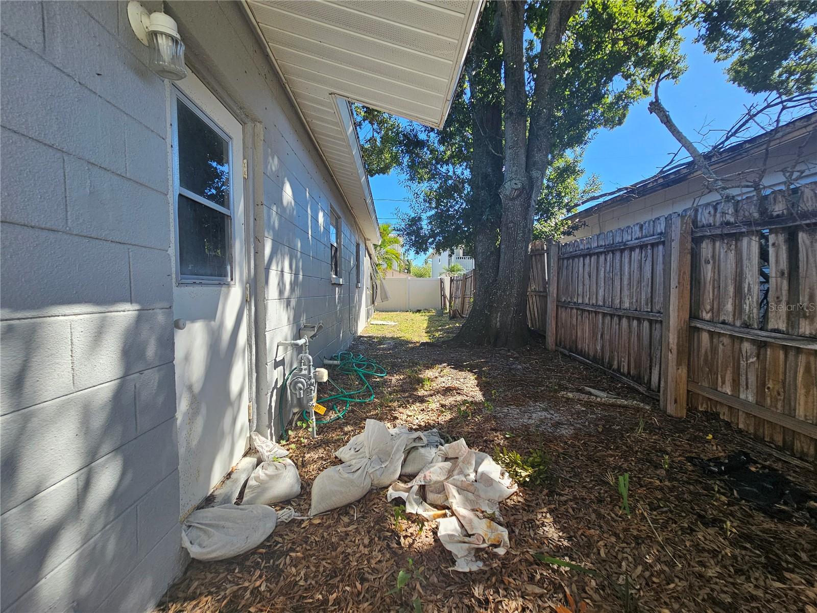 Image 19 of 19 For 1782 Michigan Avenue Ne