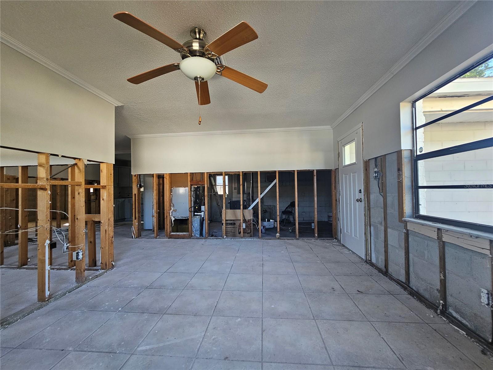 Image 7 of 19 For 1782 Michigan Avenue Ne