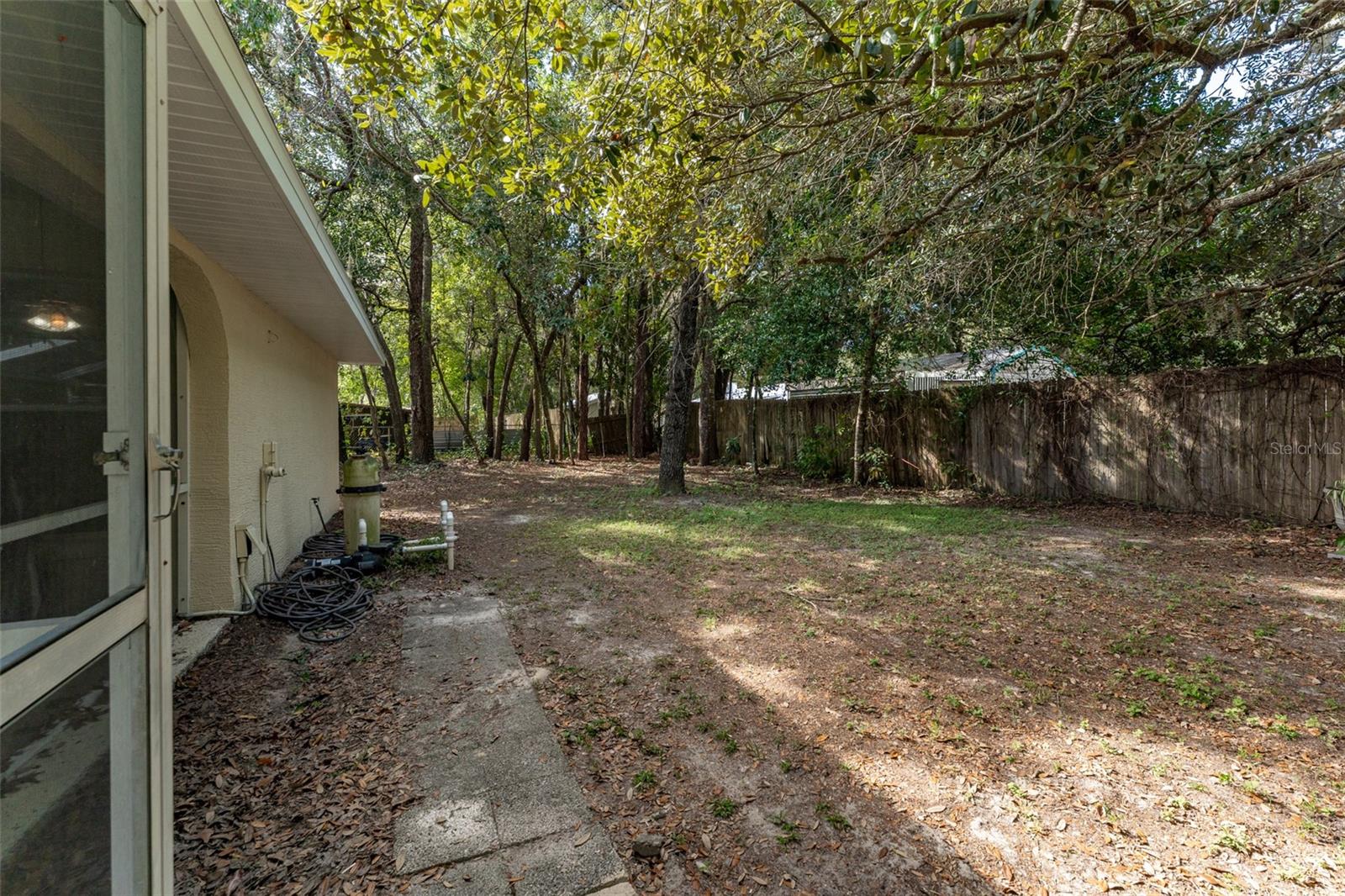 Image 19 of 55 For 5142 Louise Point