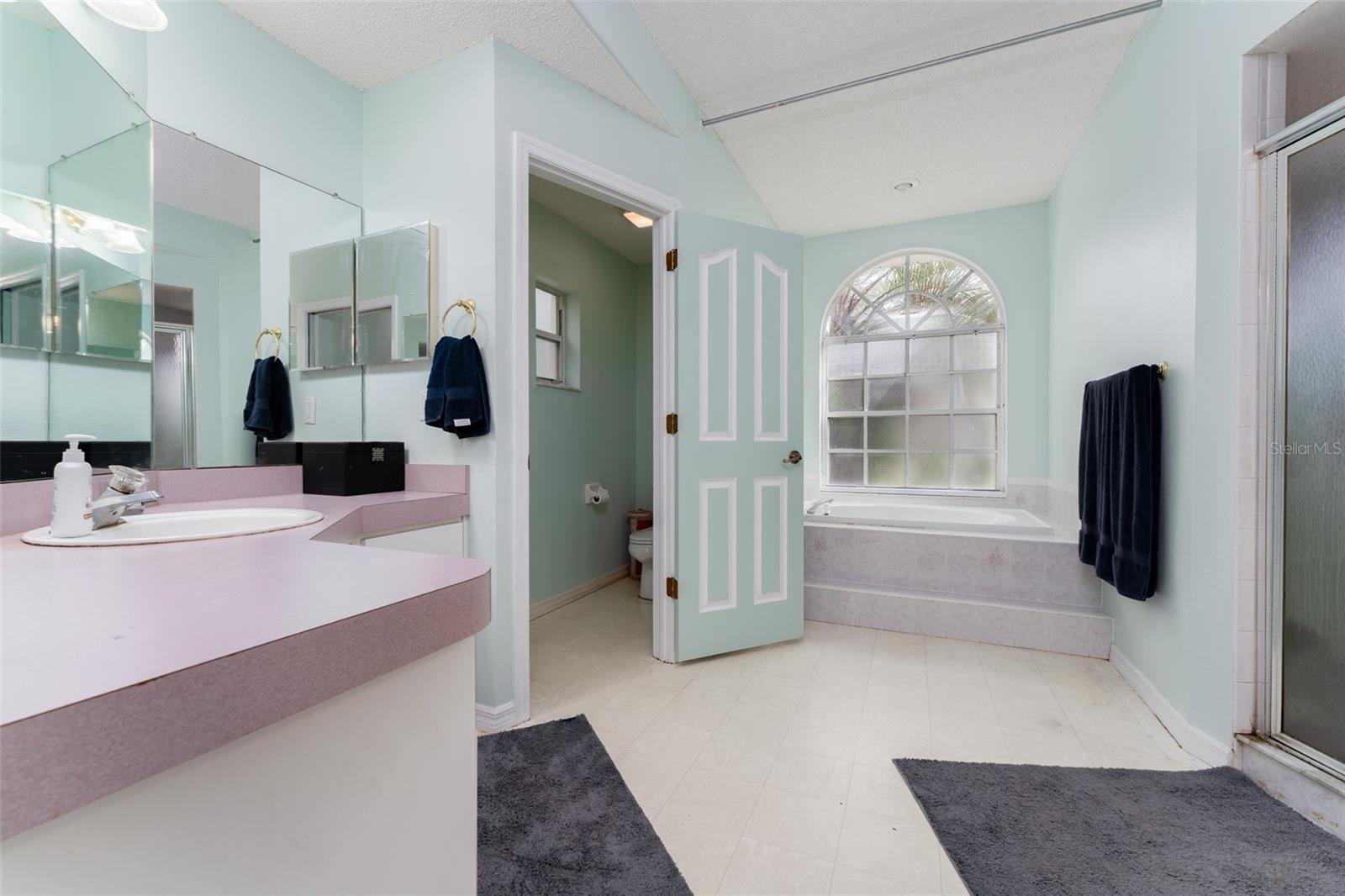 Image 33 of 55 For 5142 Louise Point