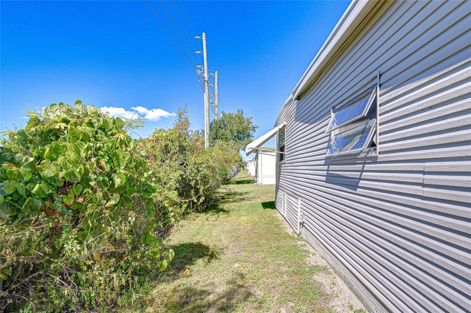 Image 12 of 67 For 5315 Antigua Drive