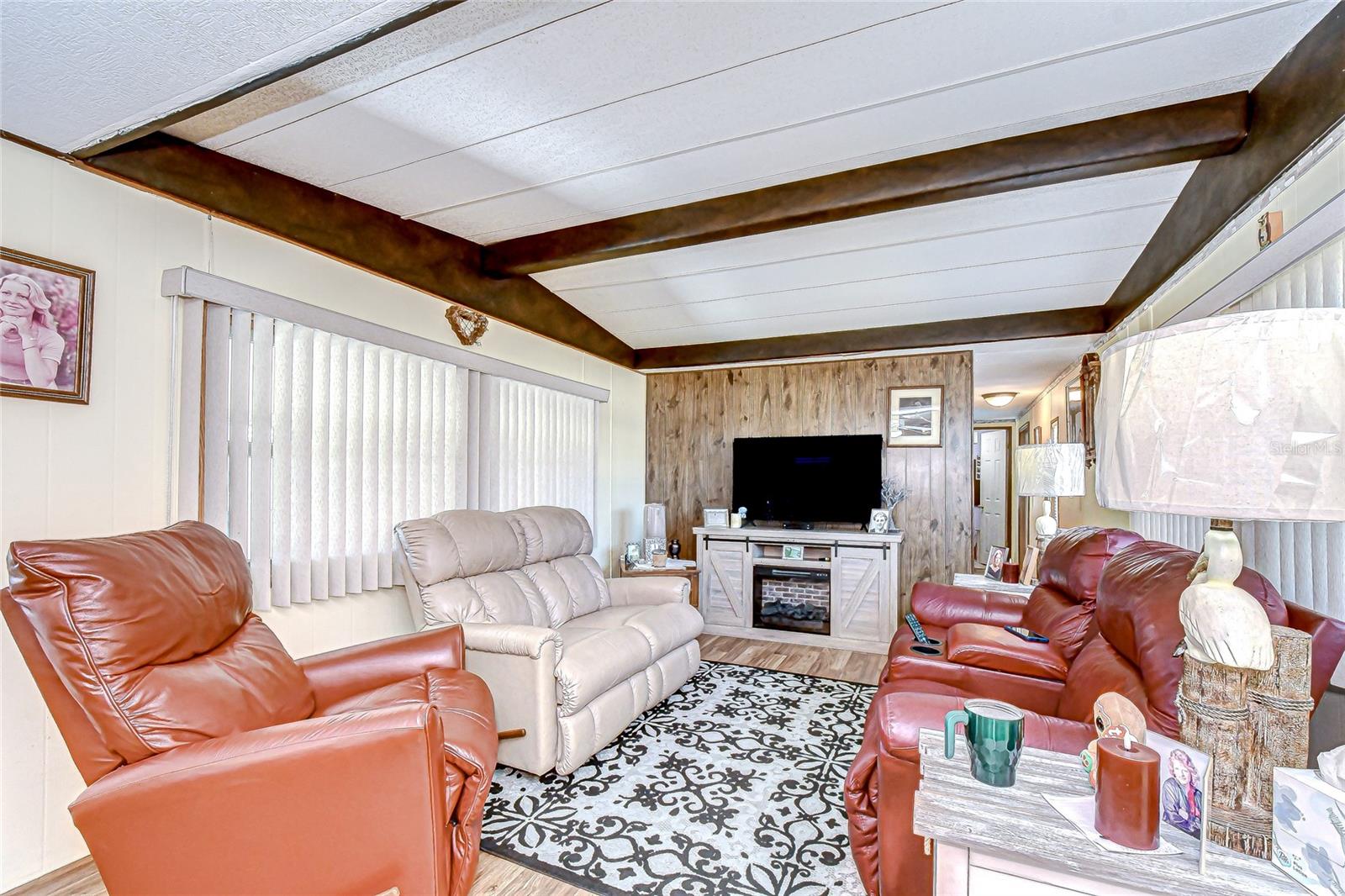 Image 34 of 67 For 5315 Antigua Drive