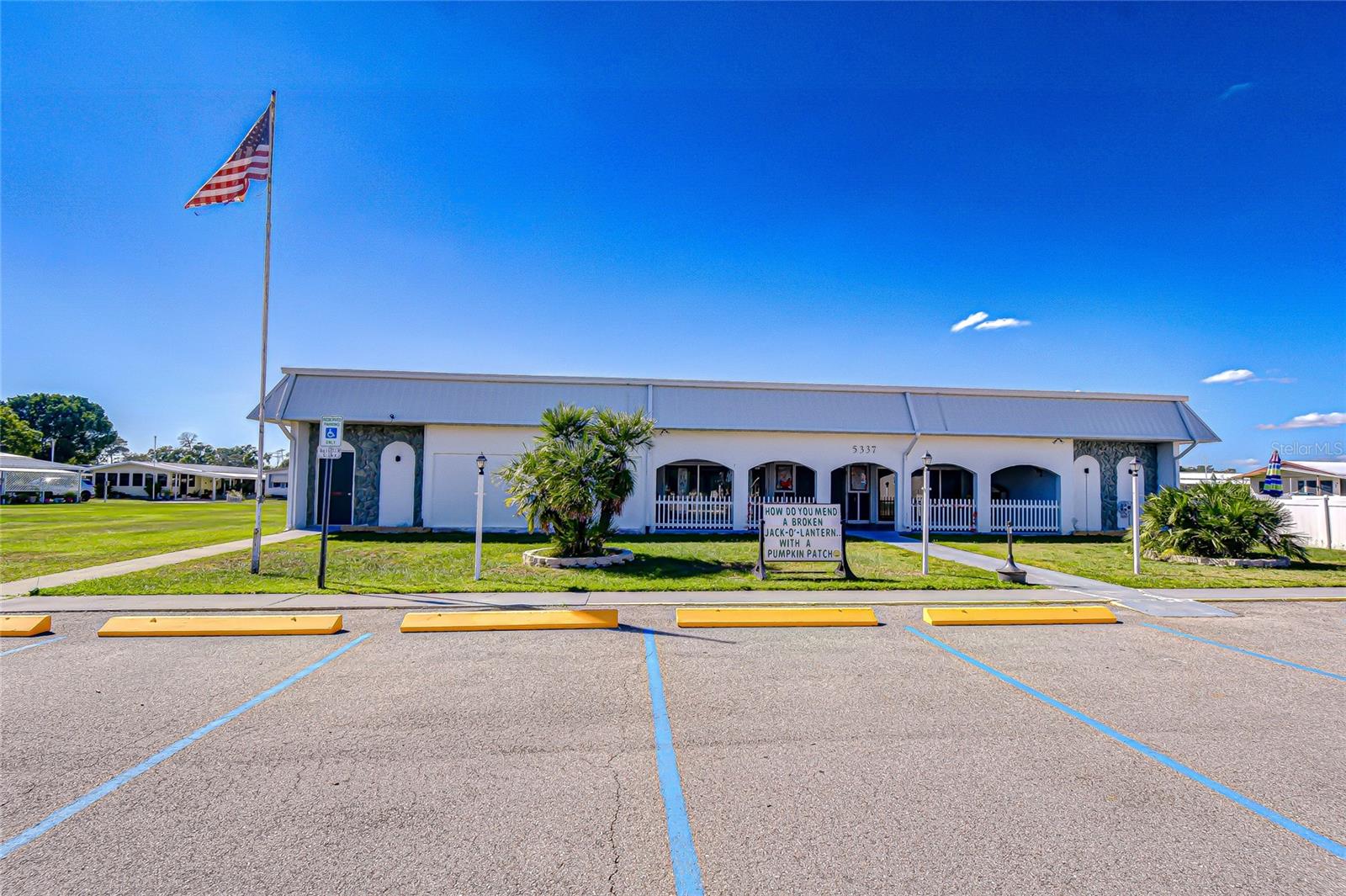 Image 45 of 67 For 5315 Antigua Drive