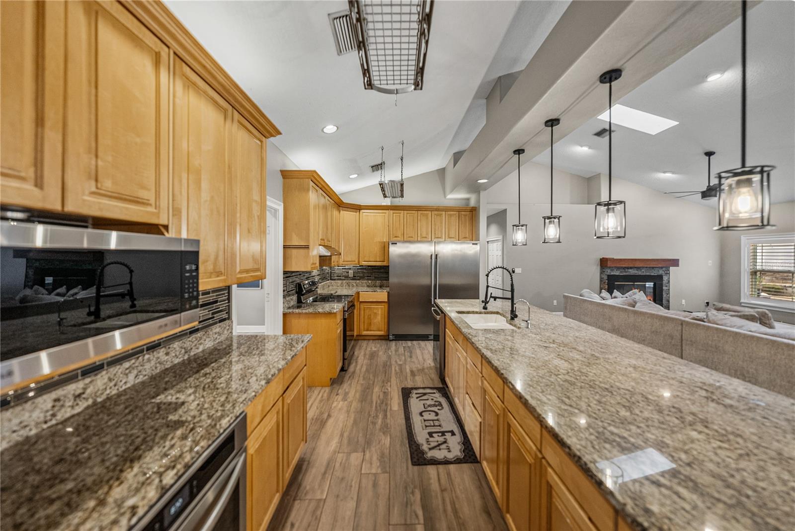 Image 15 of 100 For 504 Covington Park Street