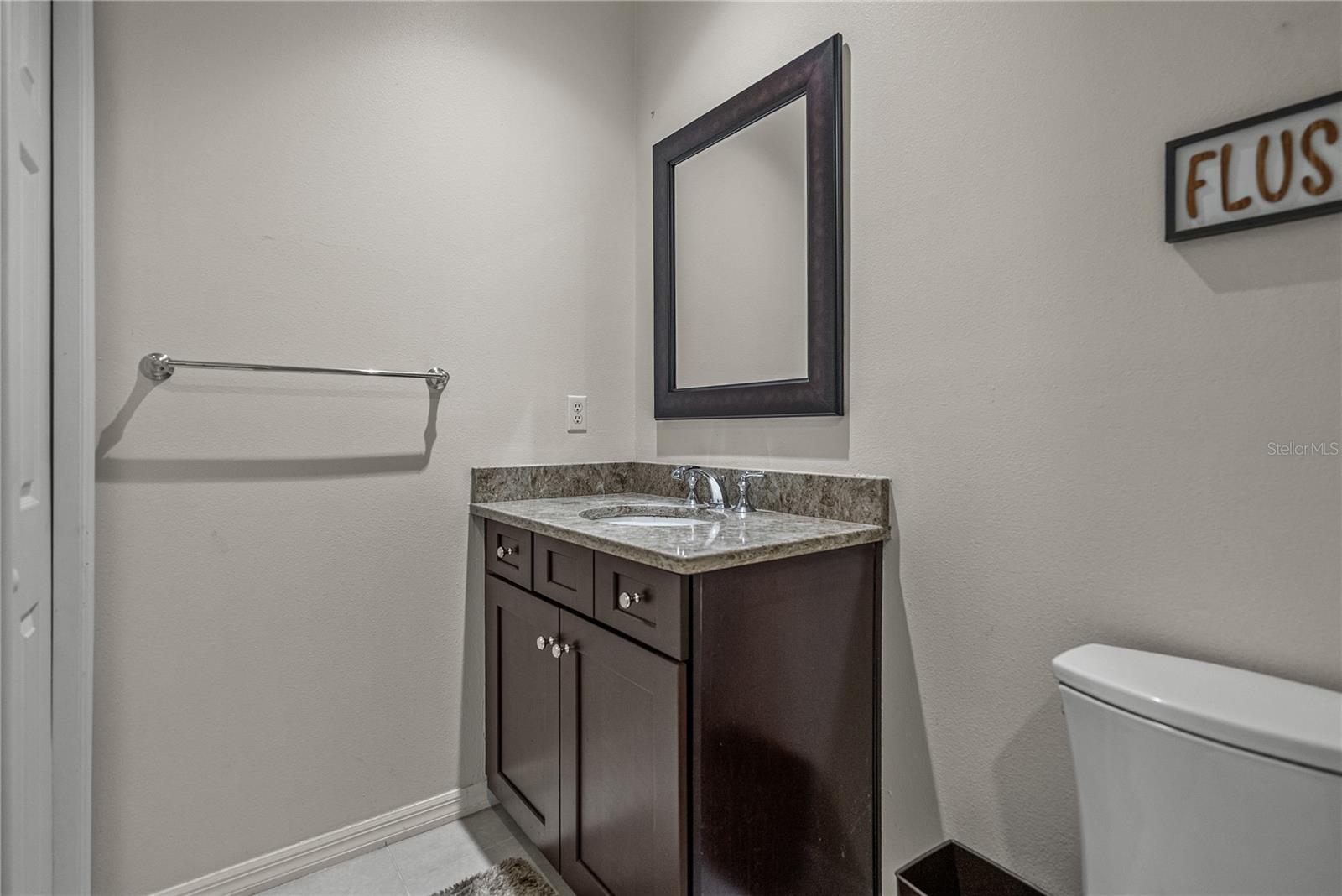 Image 33 of 100 For 504 Covington Park Street