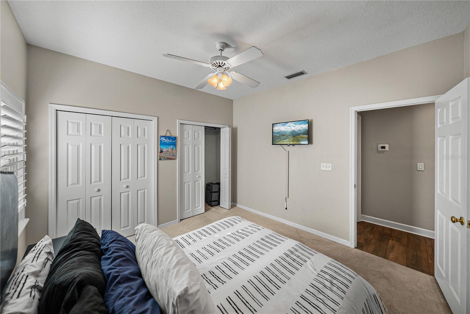 Image 54 of 100 For 504 Covington Park Street