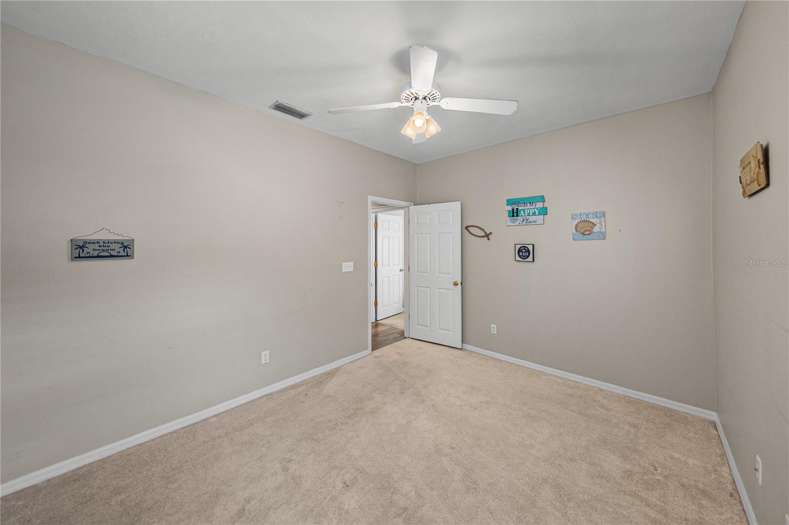 Image 56 of 100 For 504 Covington Park Street