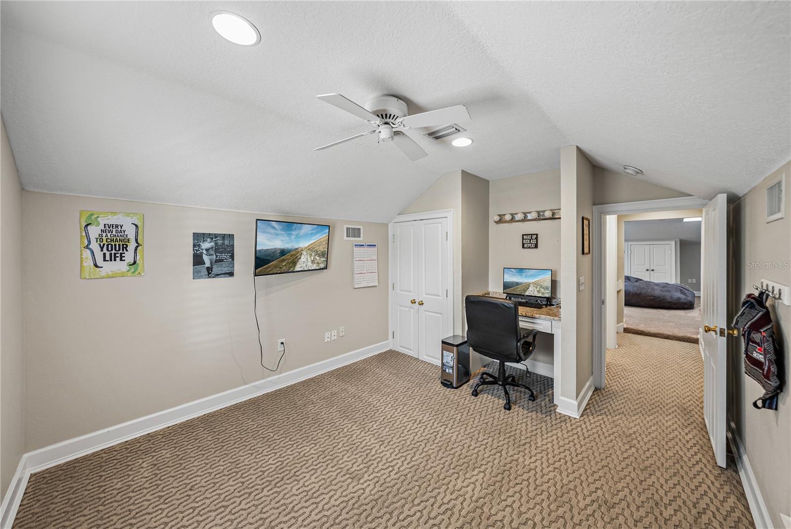 Image 69 of 100 For 504 Covington Park Street