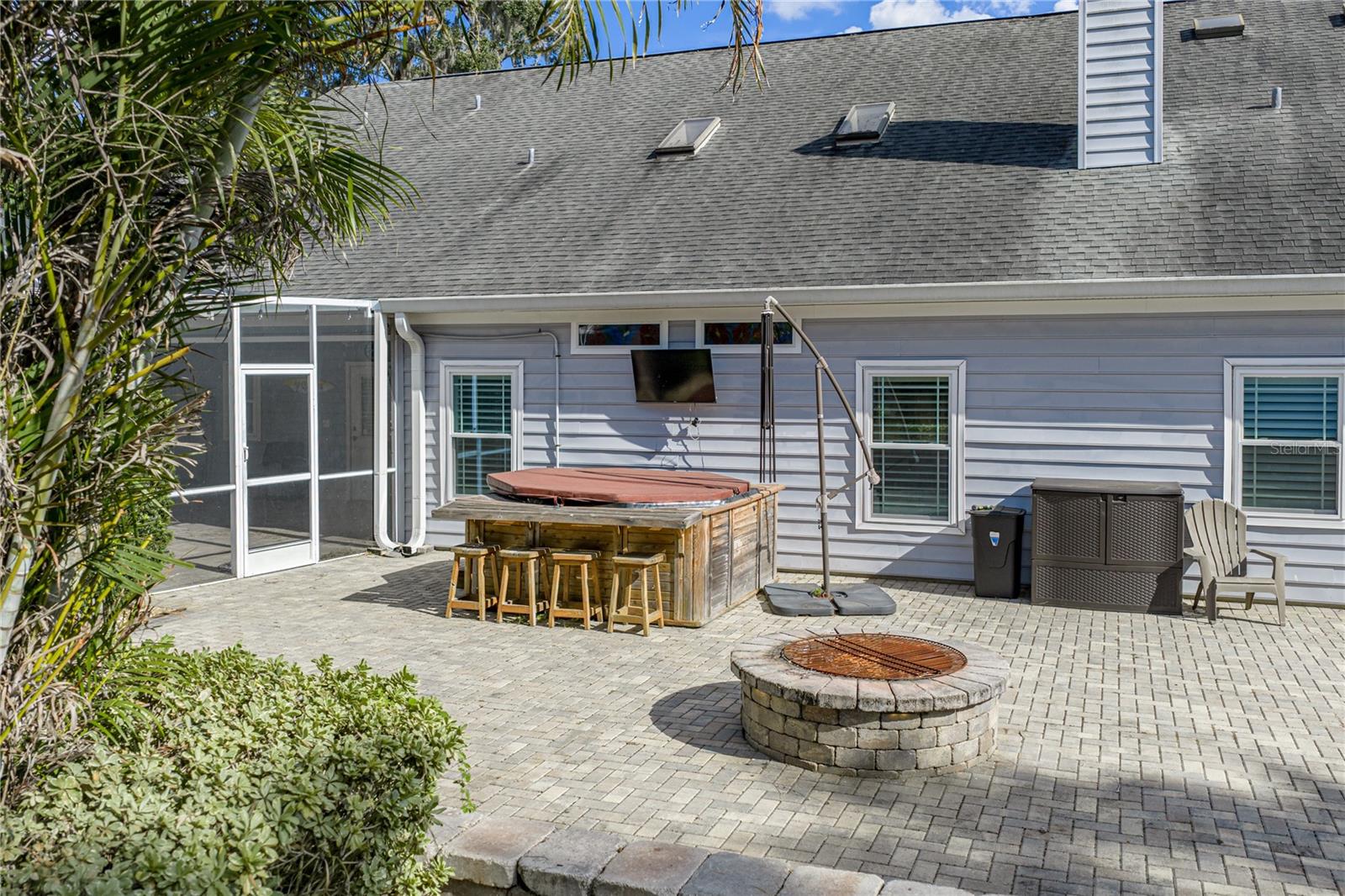 Image 88 of 100 For 504 Covington Park Street