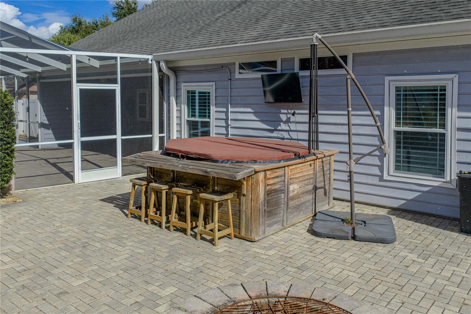 Image 89 of 100 For 504 Covington Park Street