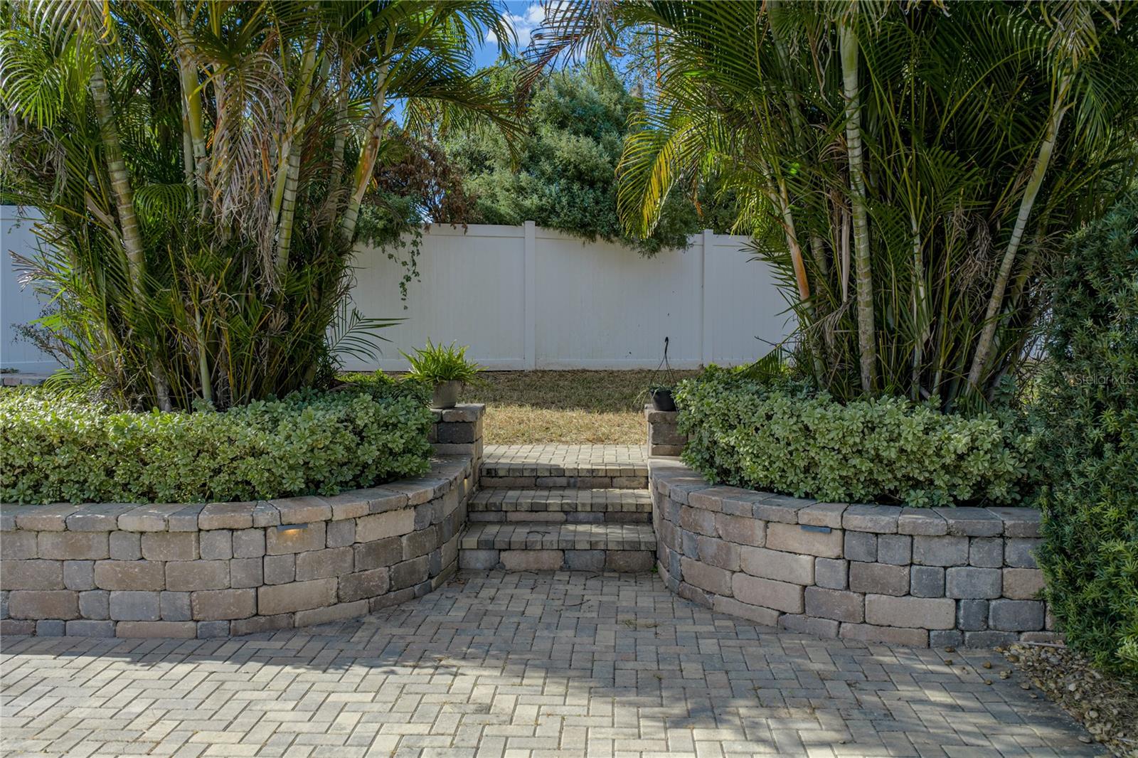 Image 96 of 100 For 504 Covington Park Street