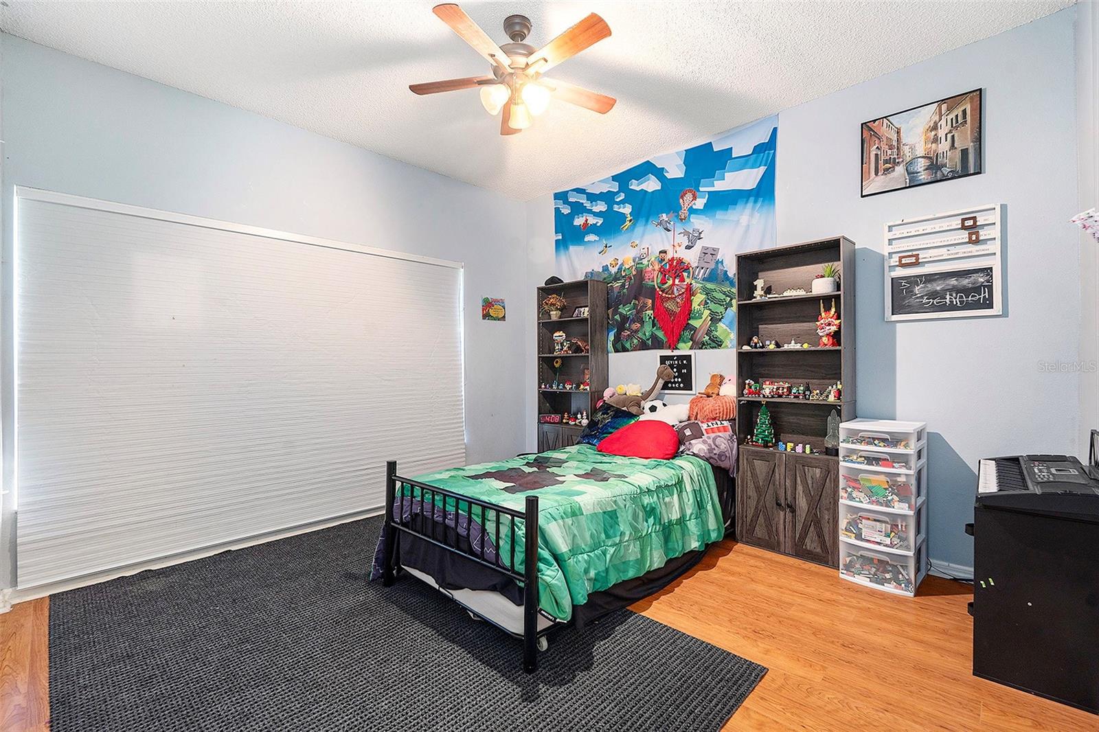 Image 21 of 35 For 4204 Harbor Lake Drive