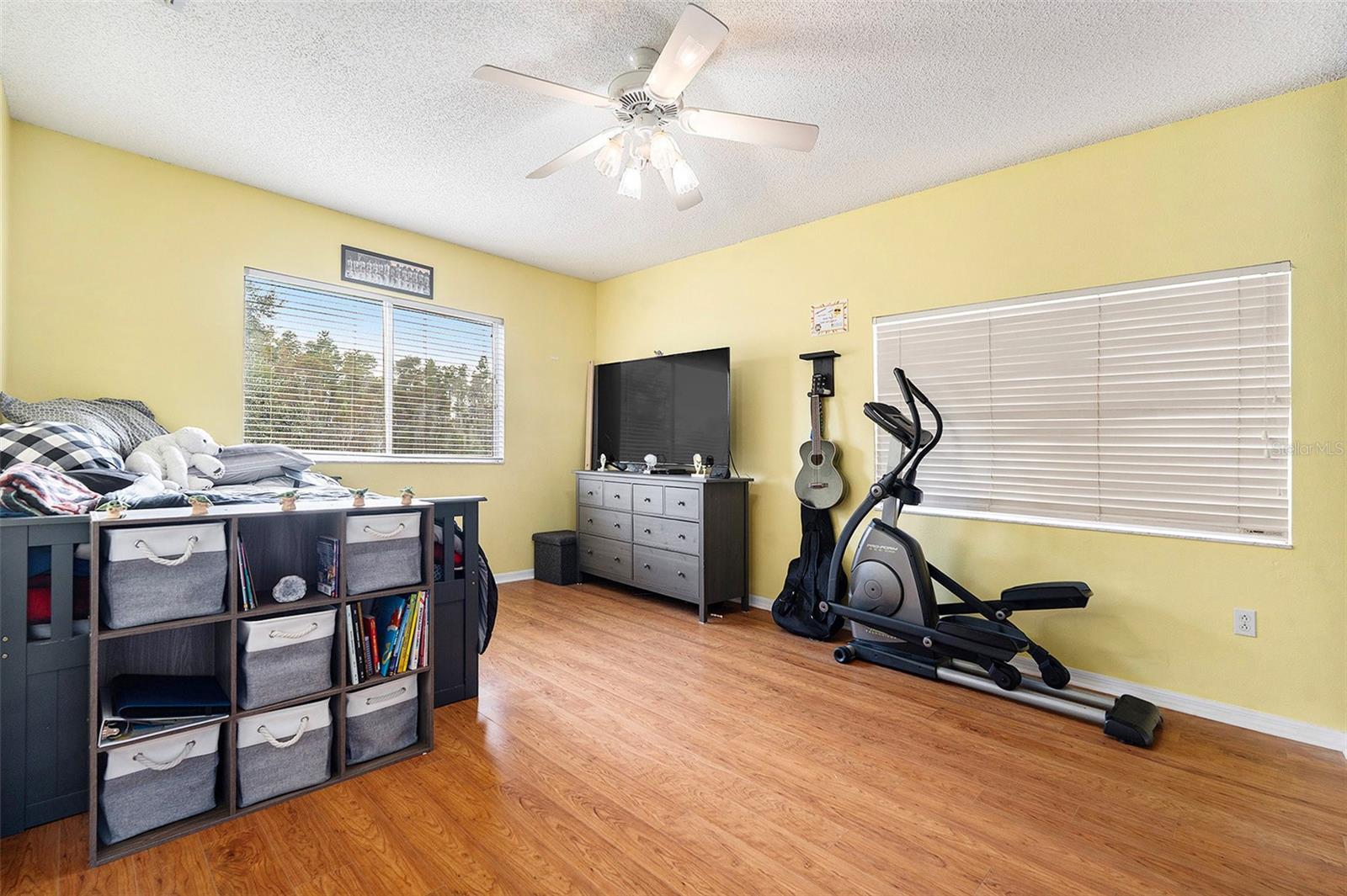 Image 22 of 35 For 4204 Harbor Lake Drive