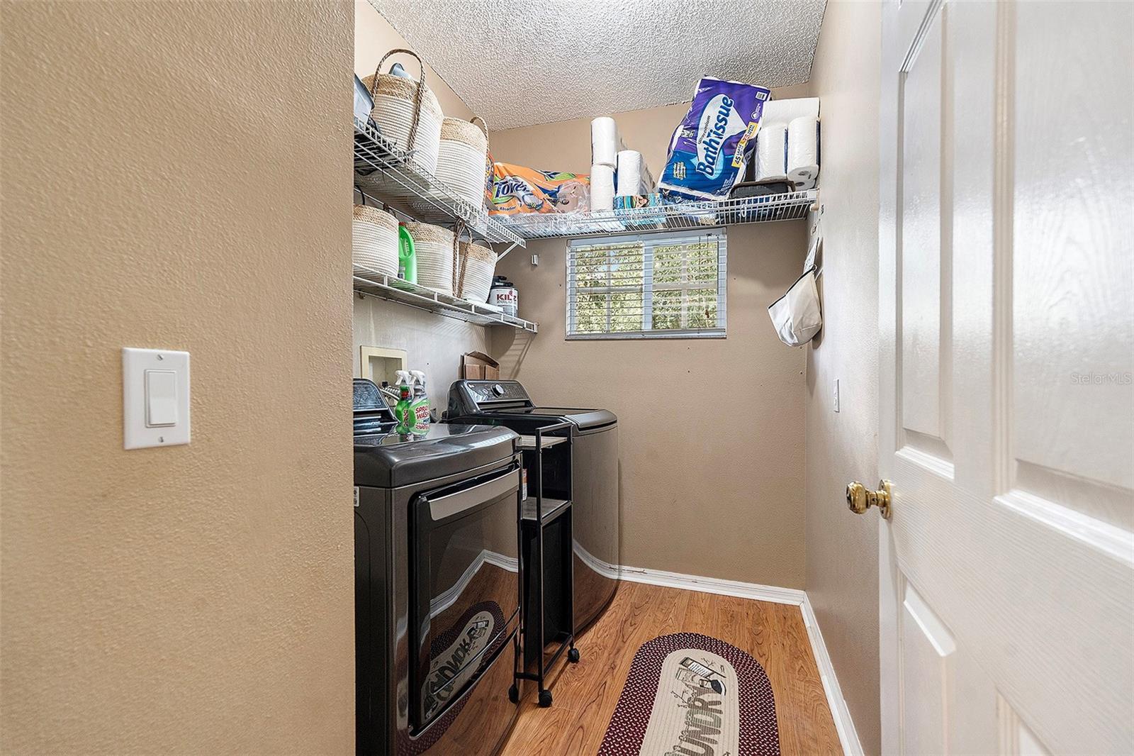 Image 23 of 35 For 4204 Harbor Lake Drive