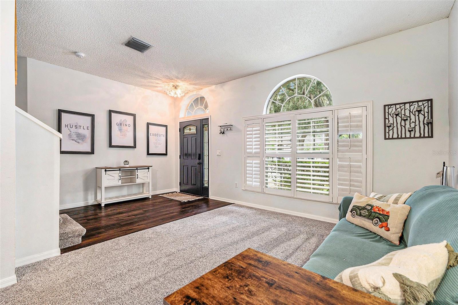 Image 7 of 35 For 4204 Harbor Lake Drive