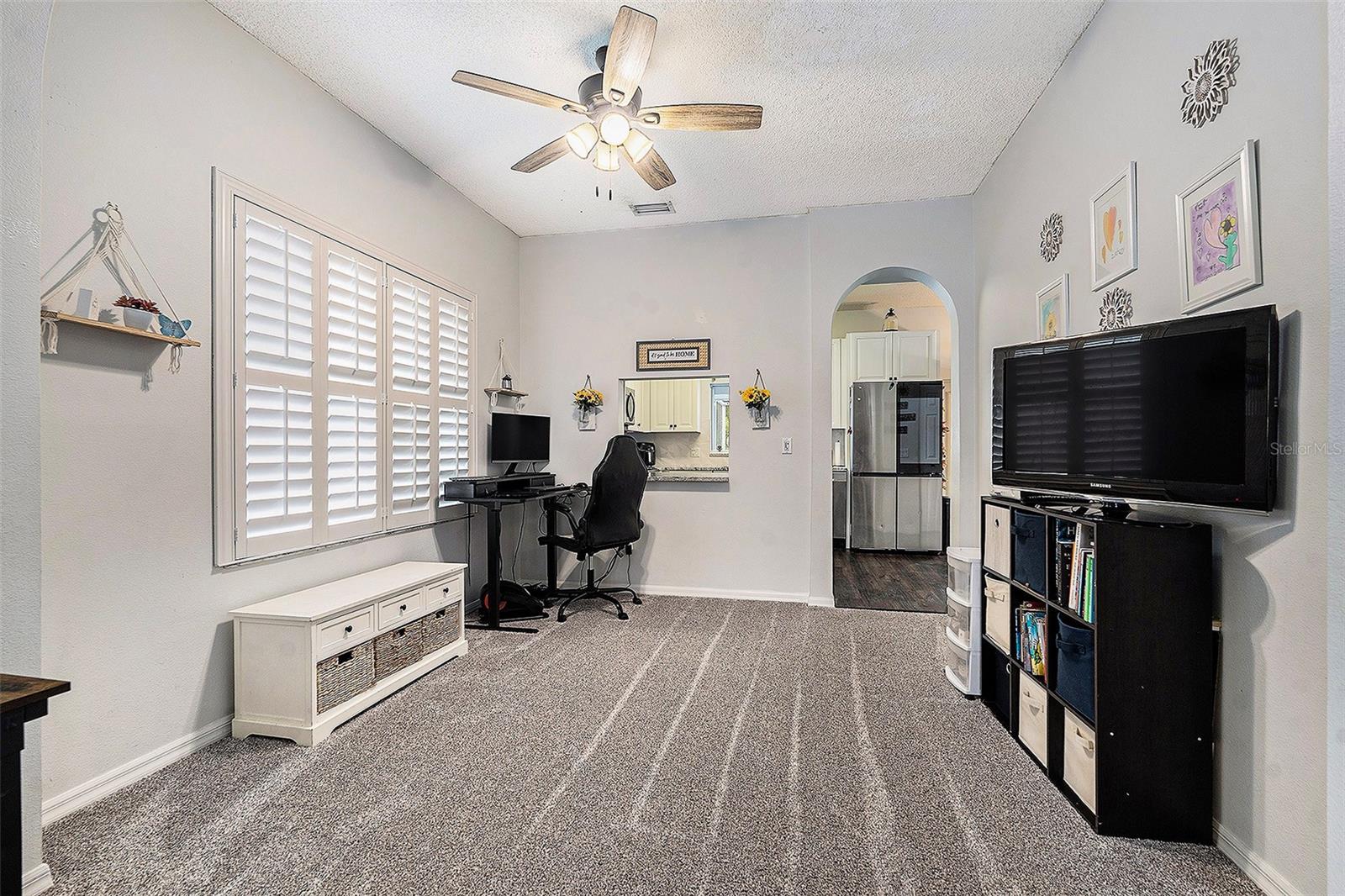 Image 9 of 35 For 4204 Harbor Lake Drive