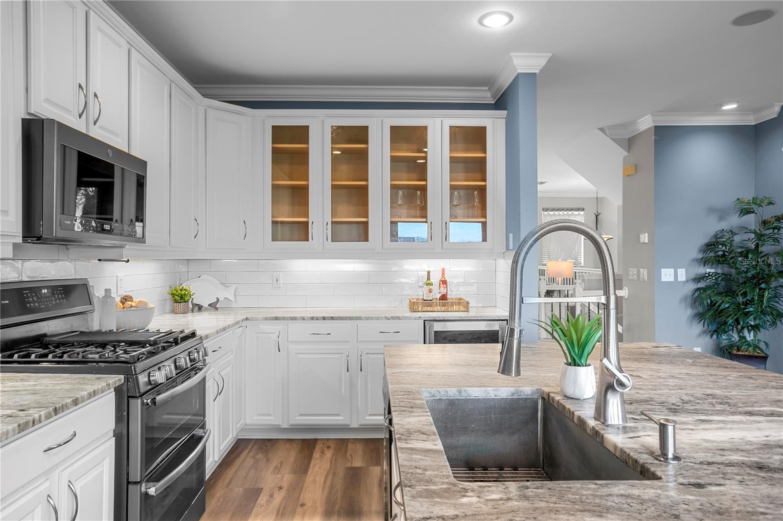 Image 14 of 66 For 1436 Harbour Walk Road