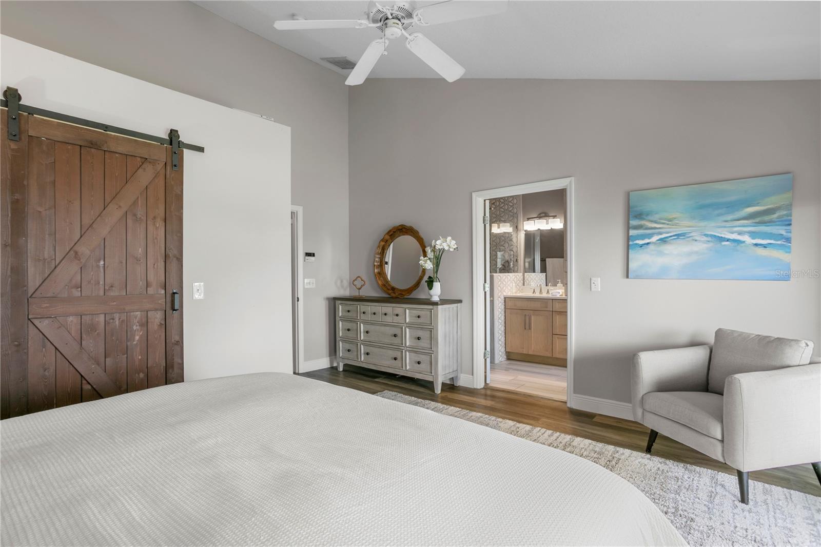 Image 32 of 66 For 1436 Harbour Walk Road