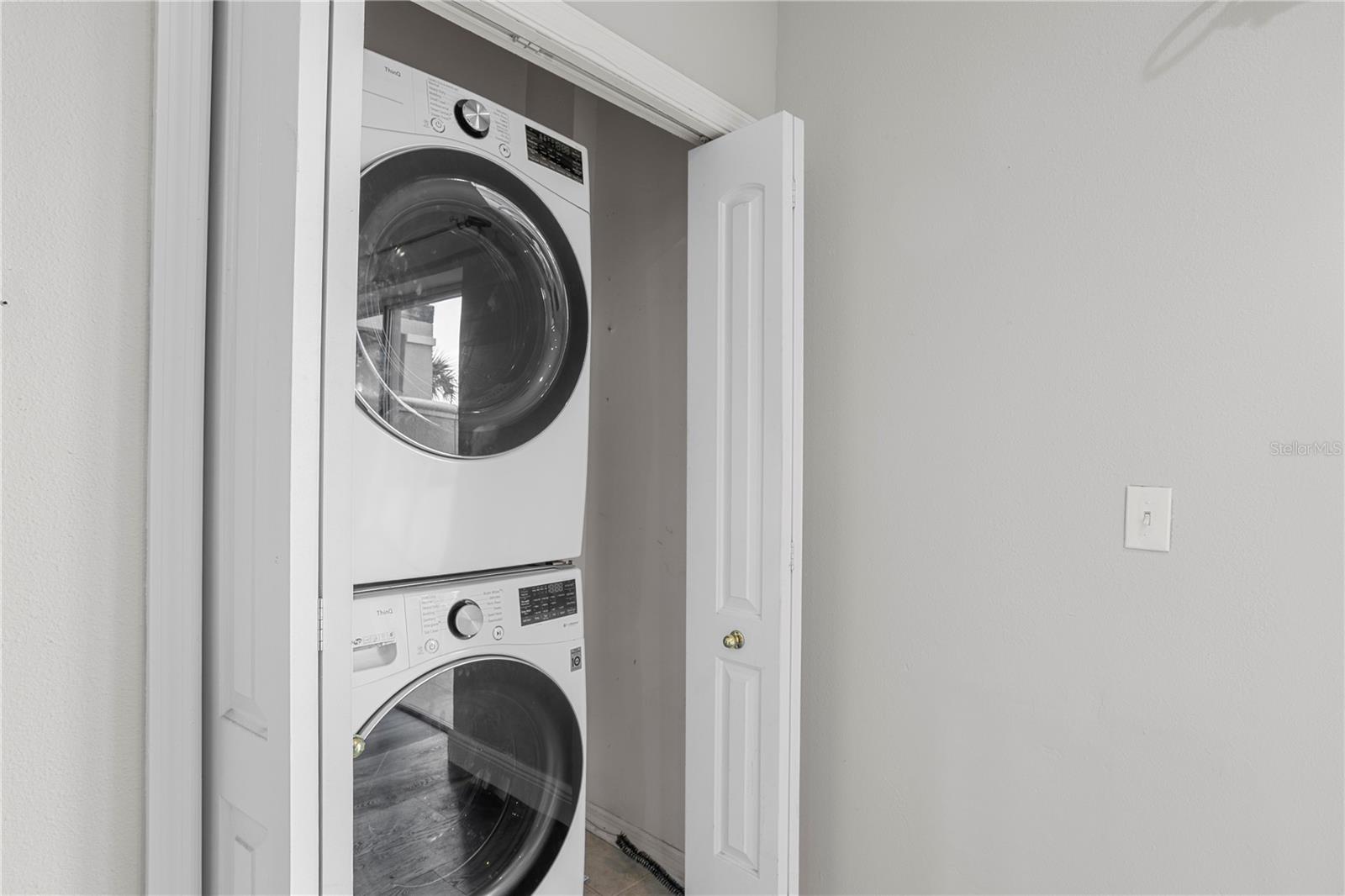 Image 43 of 66 For 1436 Harbour Walk Road