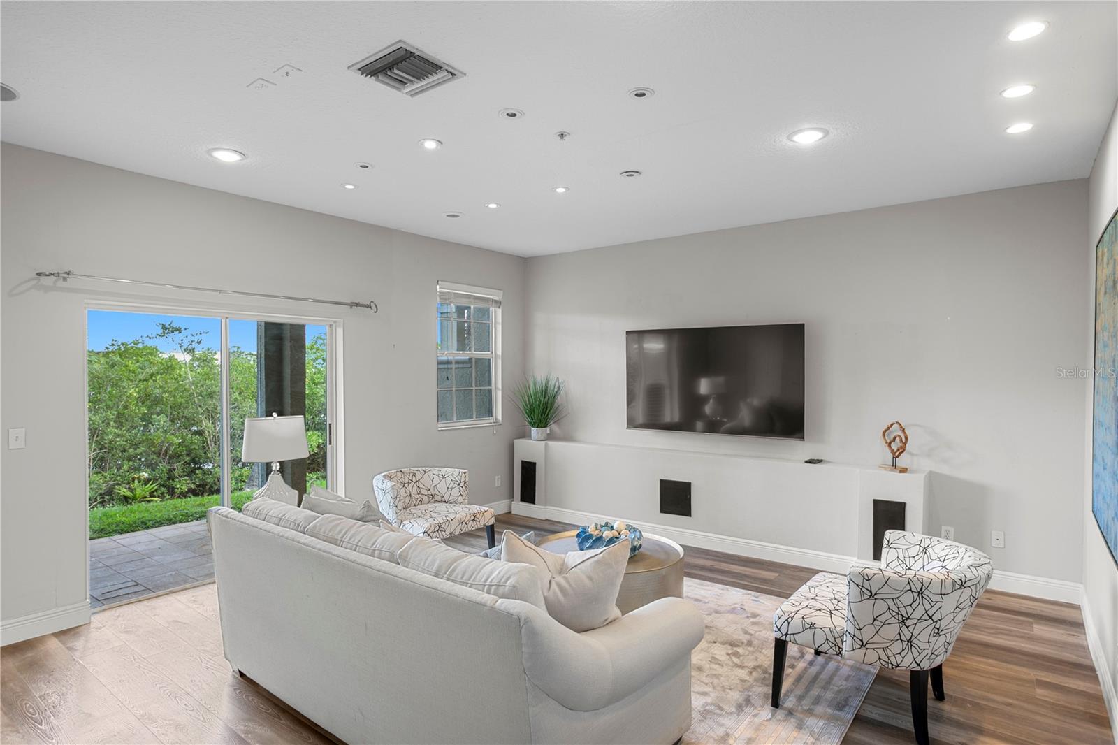 Image 44 of 66 For 1436 Harbour Walk Road