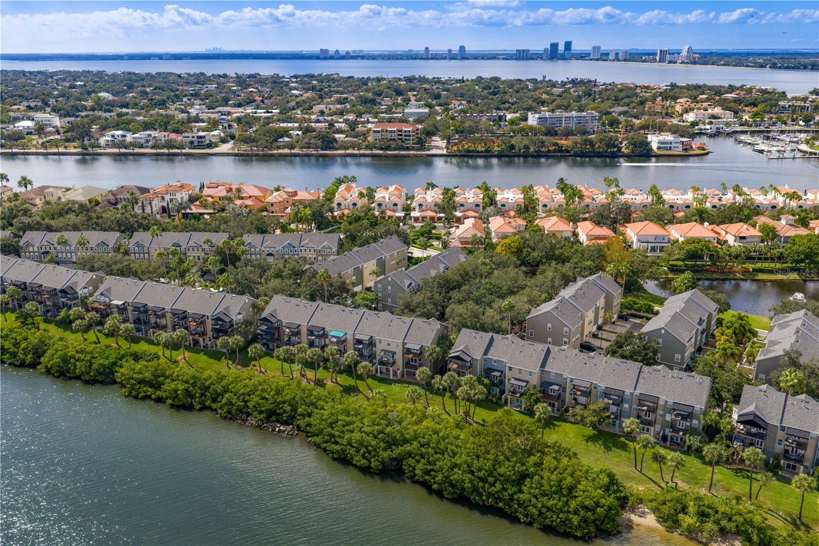 Image 62 of 66 For 1436 Harbour Walk Road