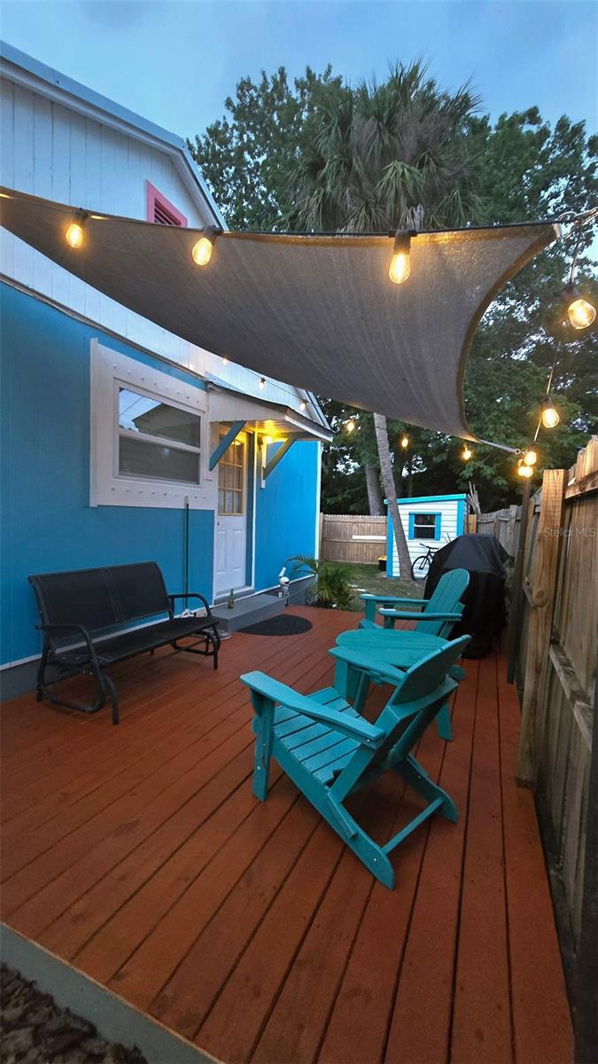 Image 16 of 32 For 1999 Betty Lane