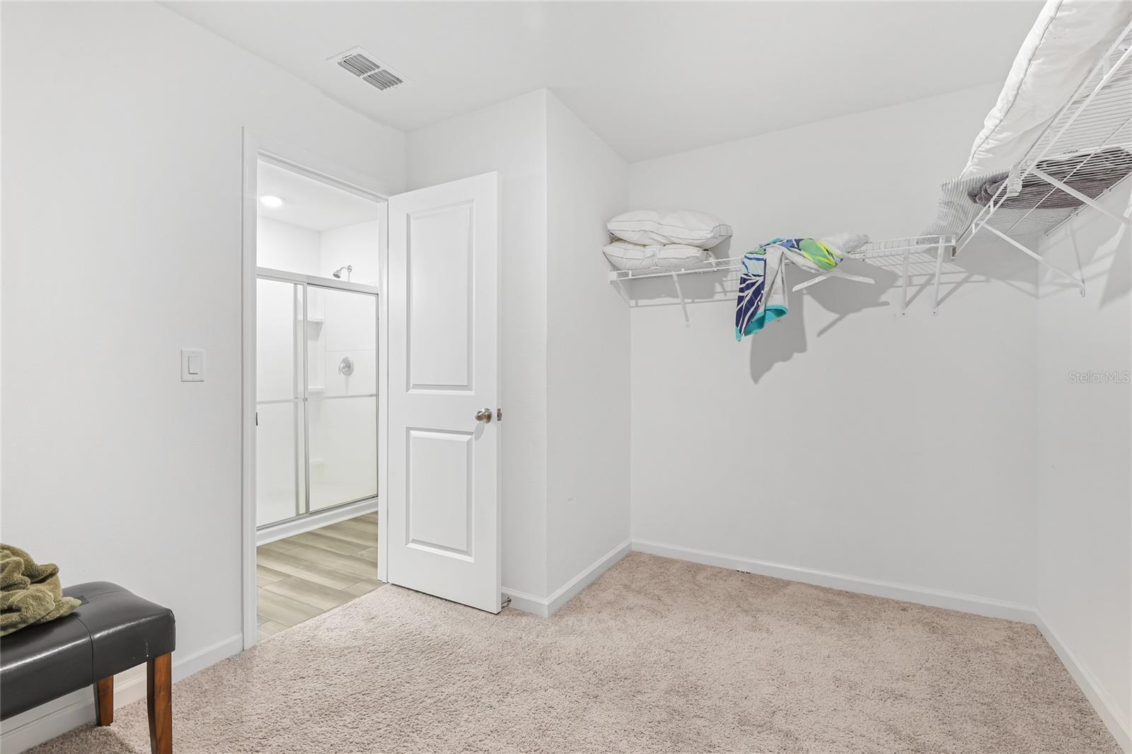 Image 18 of 36 For 10448 Ladybug Cove