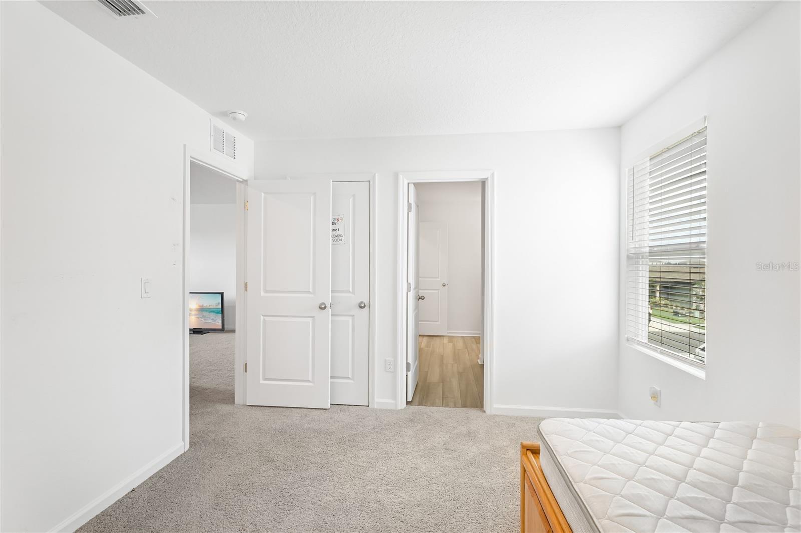 Image 32 of 36 For 10448 Ladybug Cove