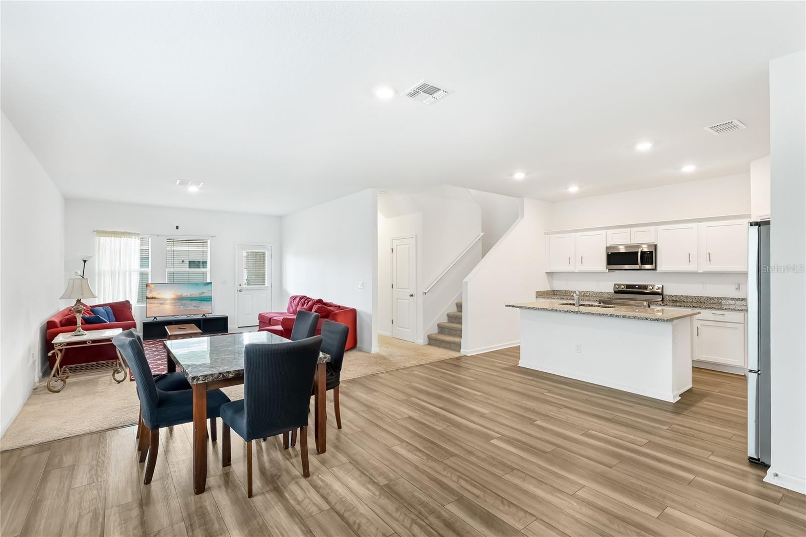 Image 9 of 36 For 10448 Ladybug Cove