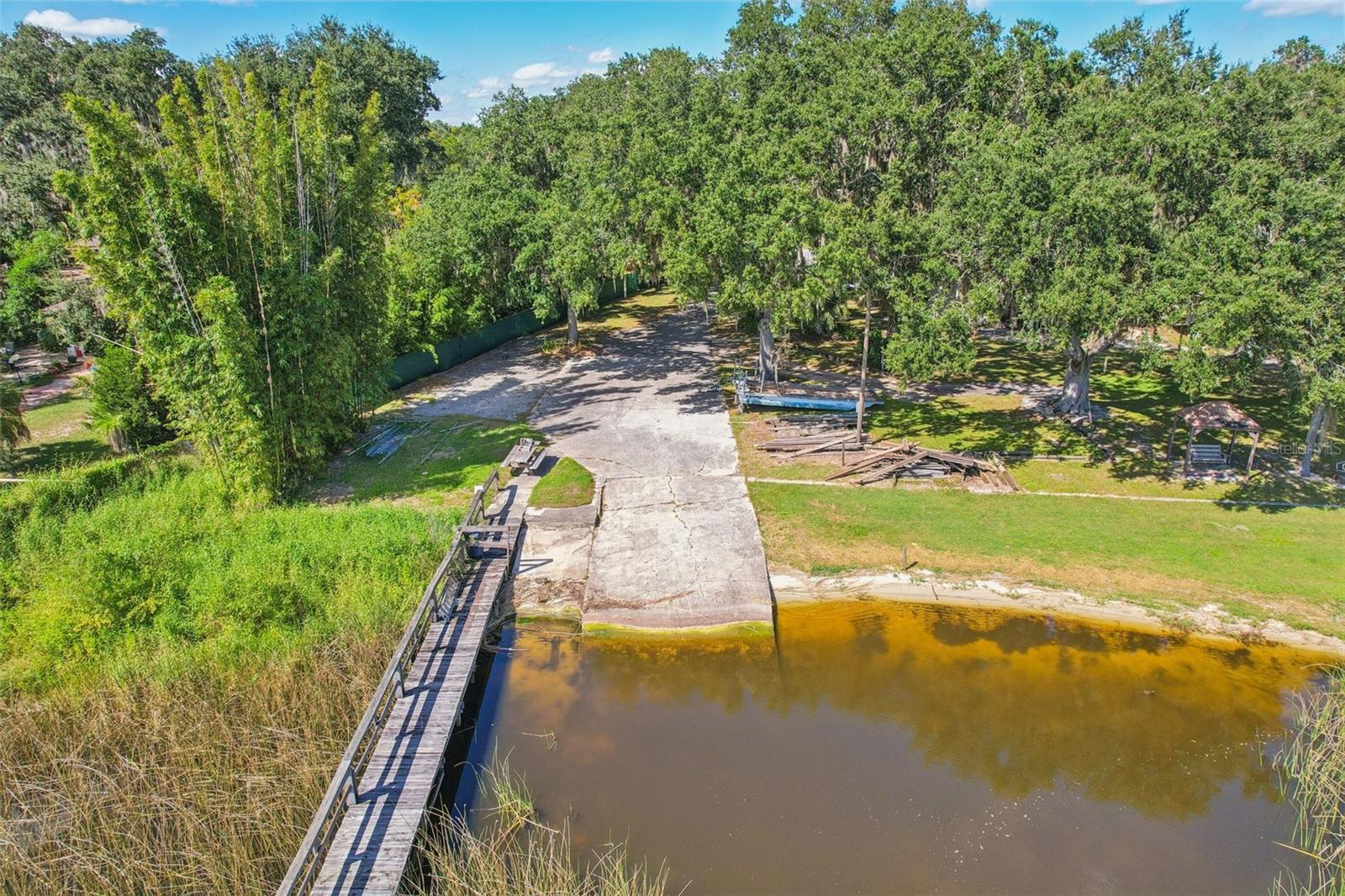 Image 31 of 36 For 9601 Oakwood Drive