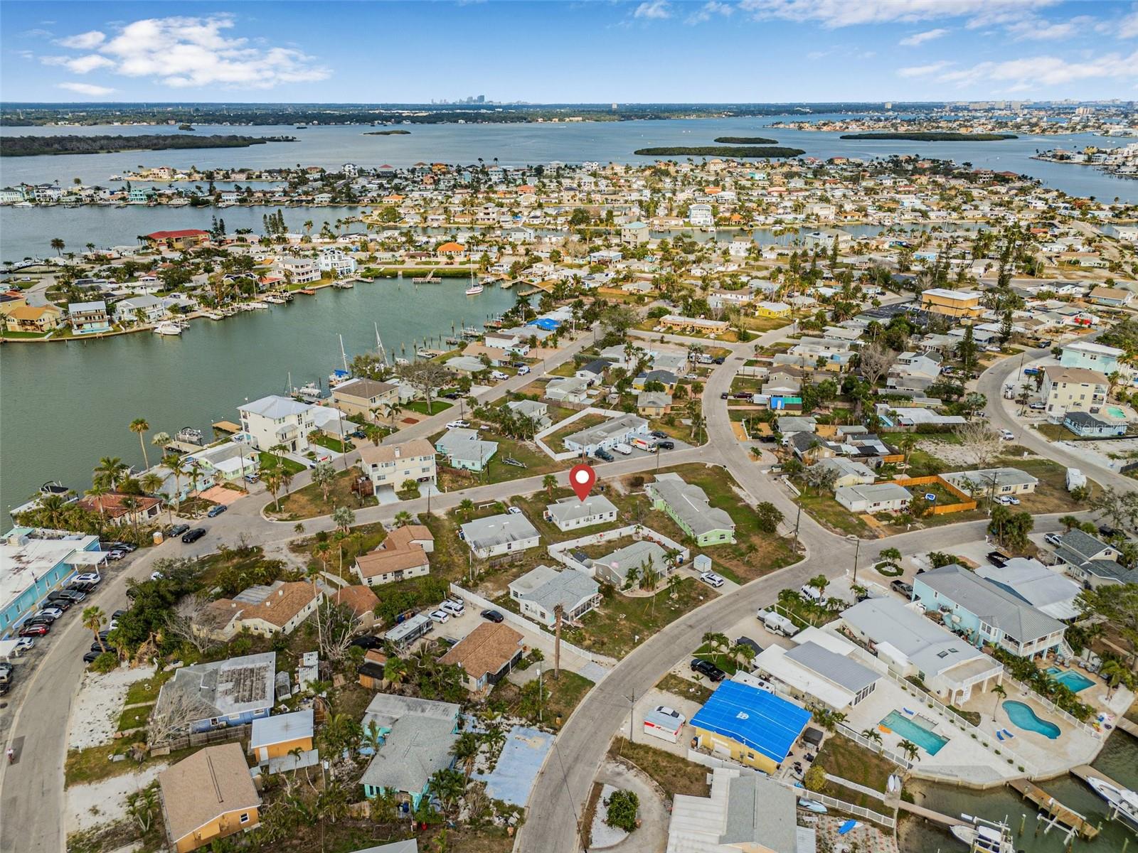 Image 14 of 17 For 30 Lynn Way 